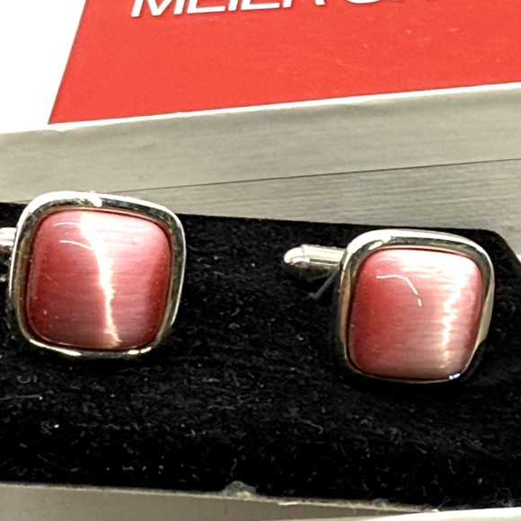 Meier & Frank Vintage Square Pink Cabochon Stone Silver Tone Cufflinks in Box - Picture 5 of 5